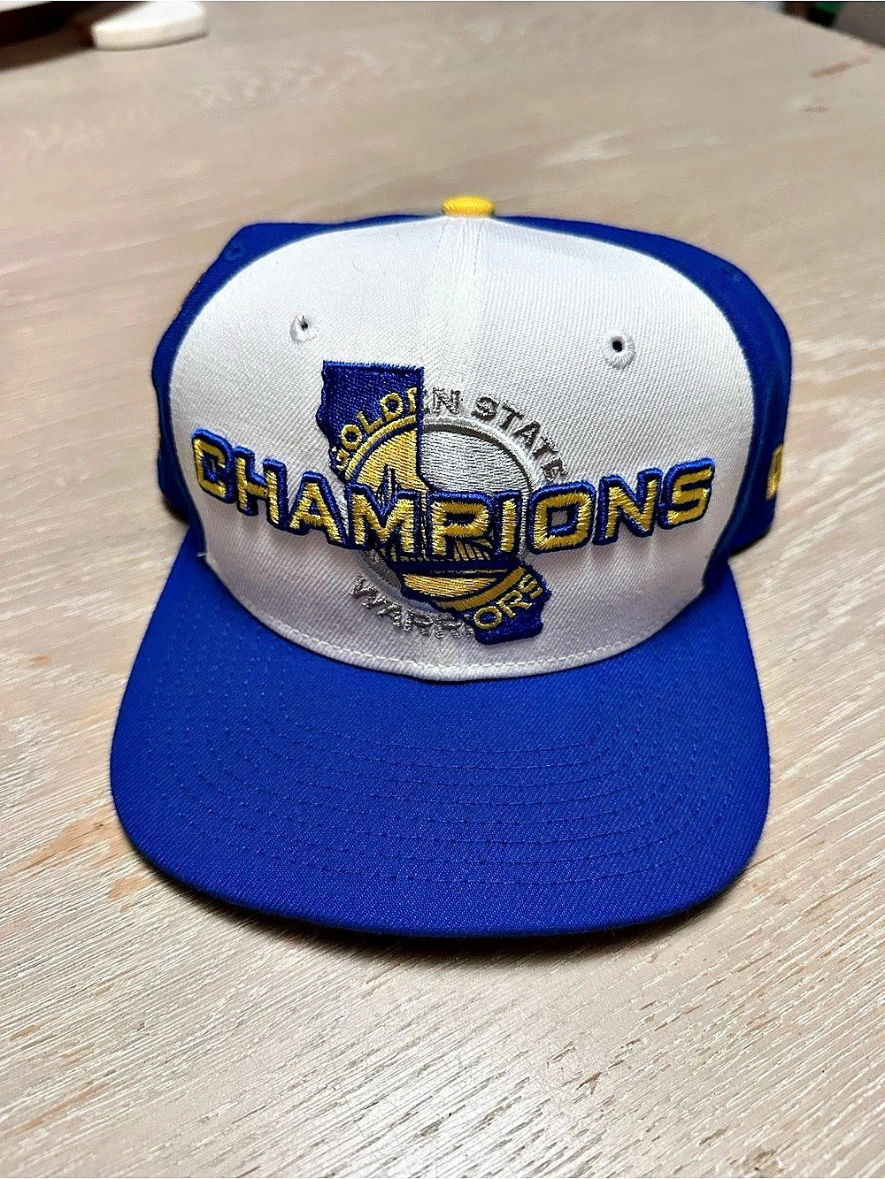 New Era Golden State Warriors 2018 NBA Finals Champions 9FIFTY Snapback Hat